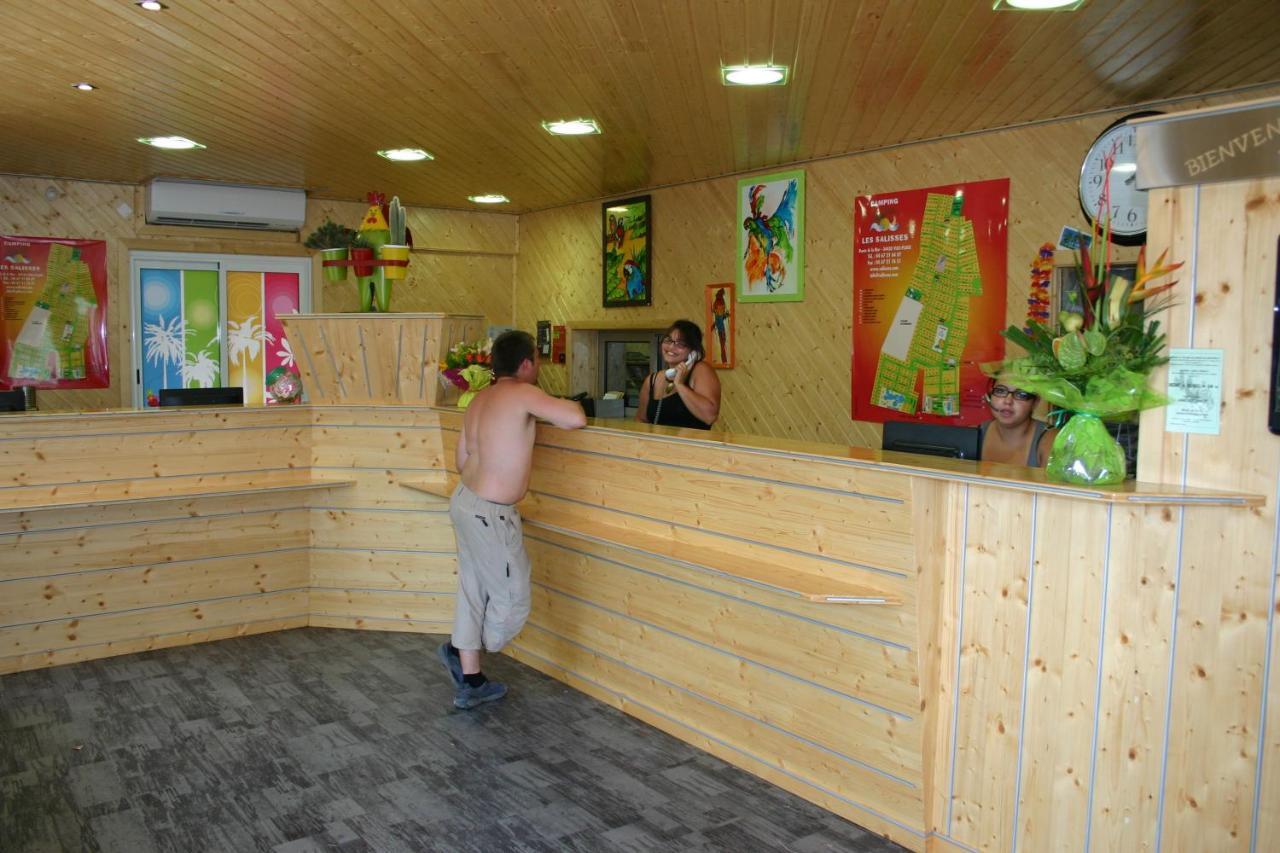 Vias-Plage Camping Les Salisses Quality Holidays Екстер'єр фото